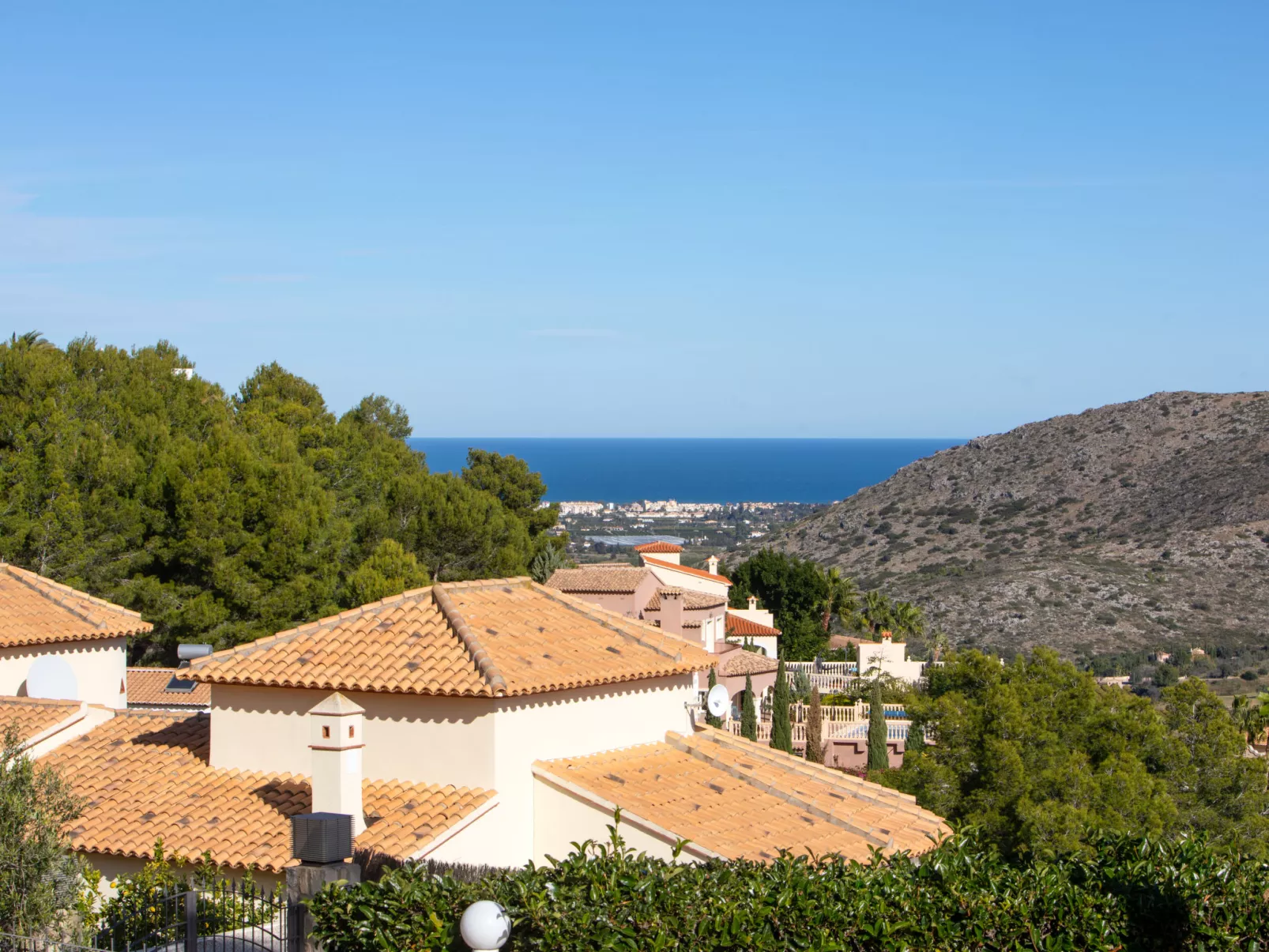 Villa Alta Vista-Outside