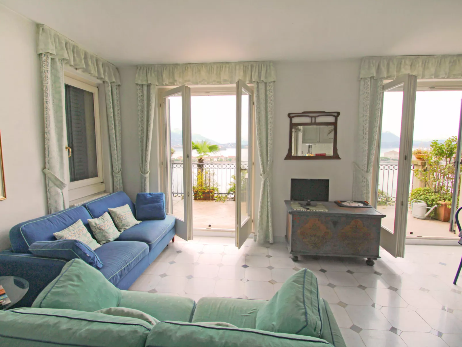 Punta Borromea-Inside