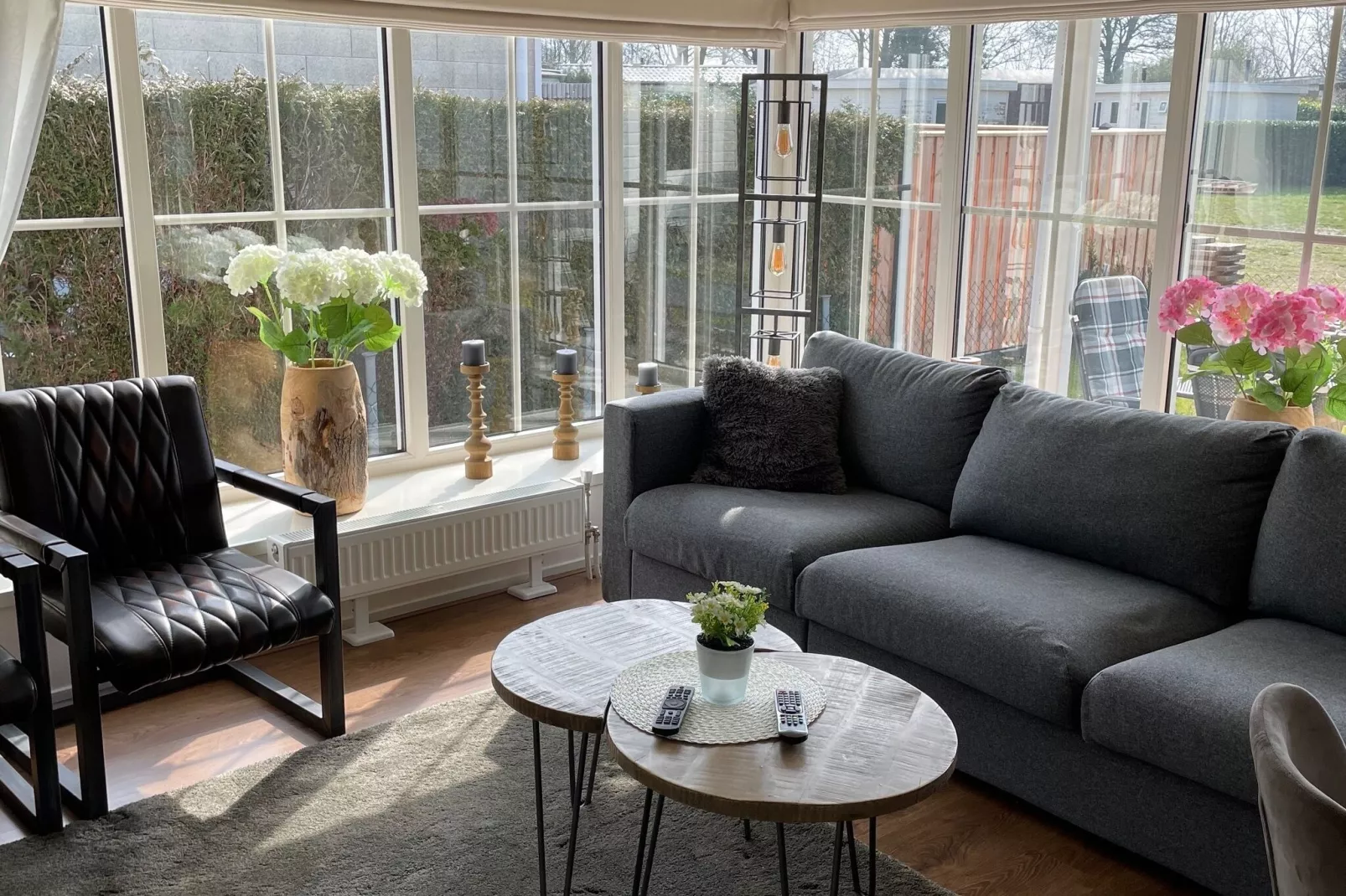 Recreatiepark Rhederlaagse Meren 1-Living room