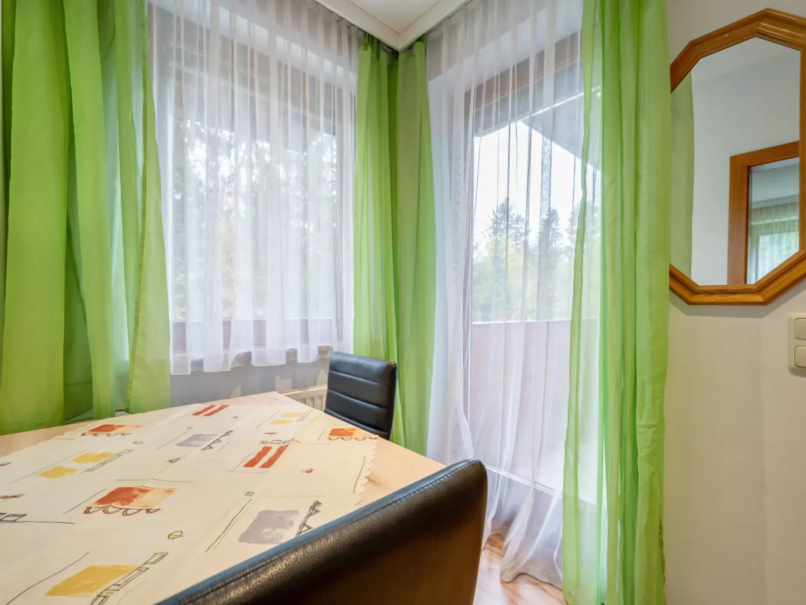 Kleinsee-Inside