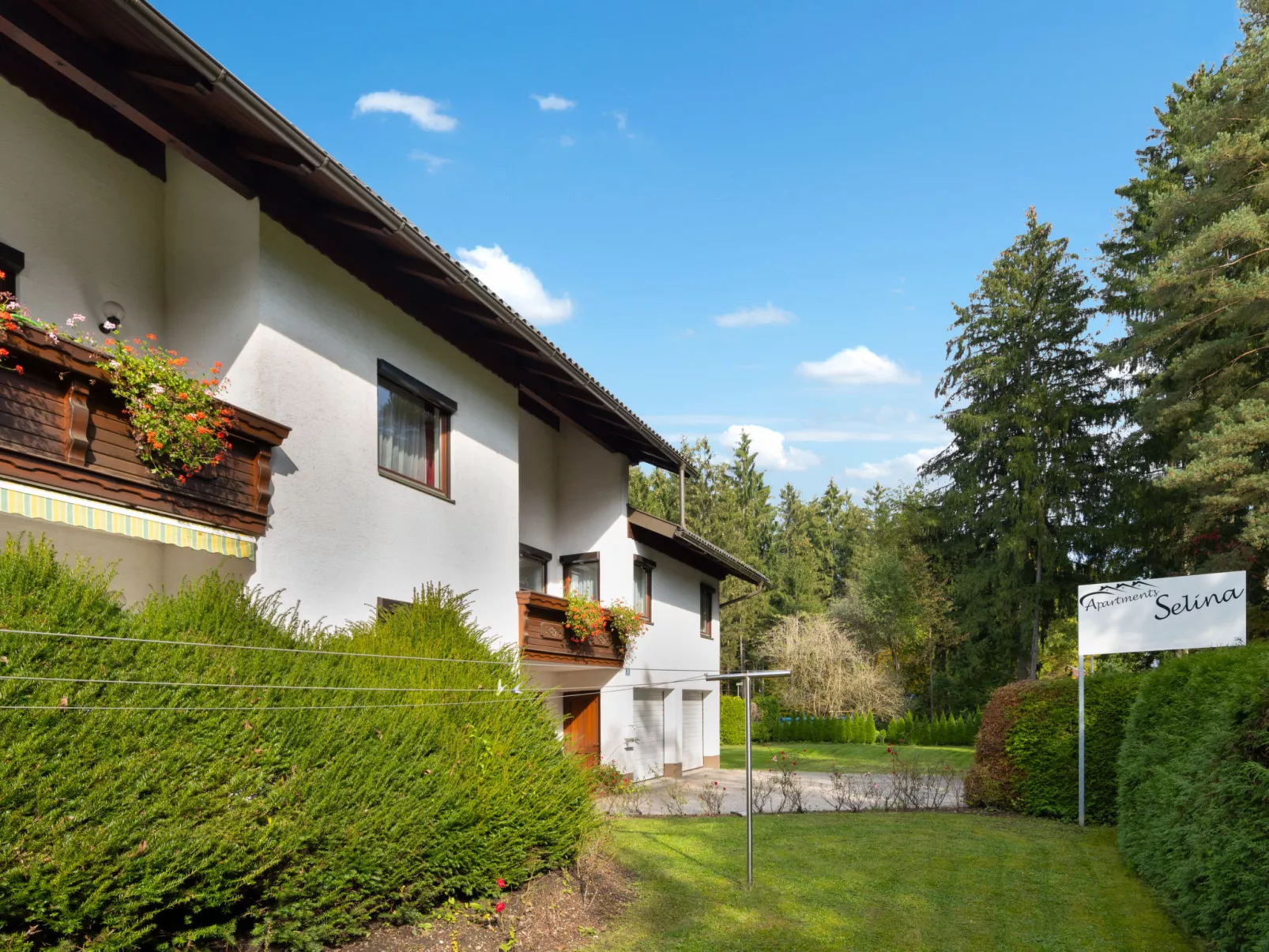 Kleinsee-Outside