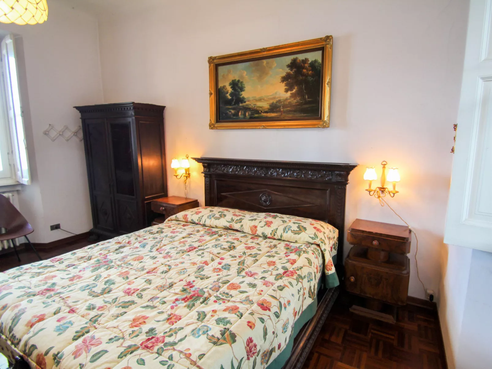 Sul Lago-Inside