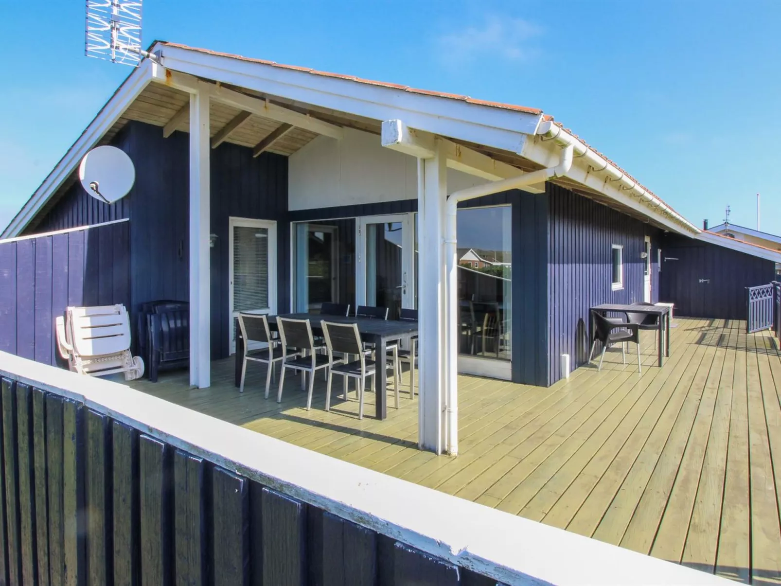 "Odmar" - 300m from the sea-Inside