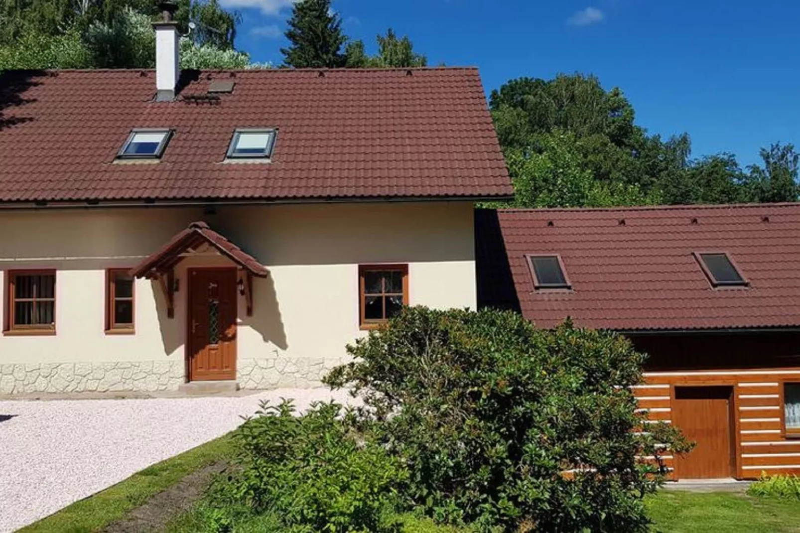 Irena-Exterior summer