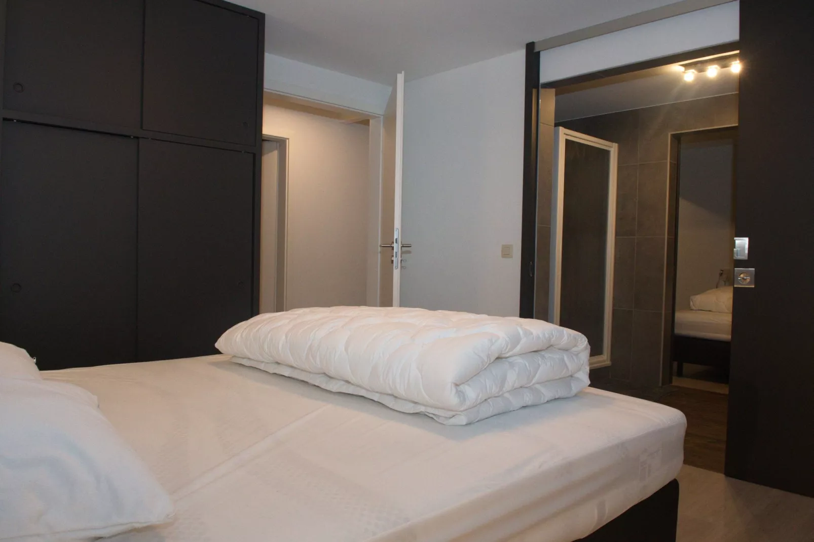 Chalet Bleu-Bedroom