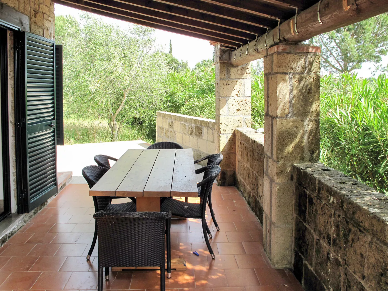 Il Borgo-Outside