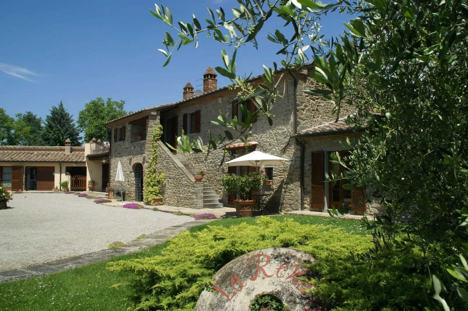 Grande-Exterior summer