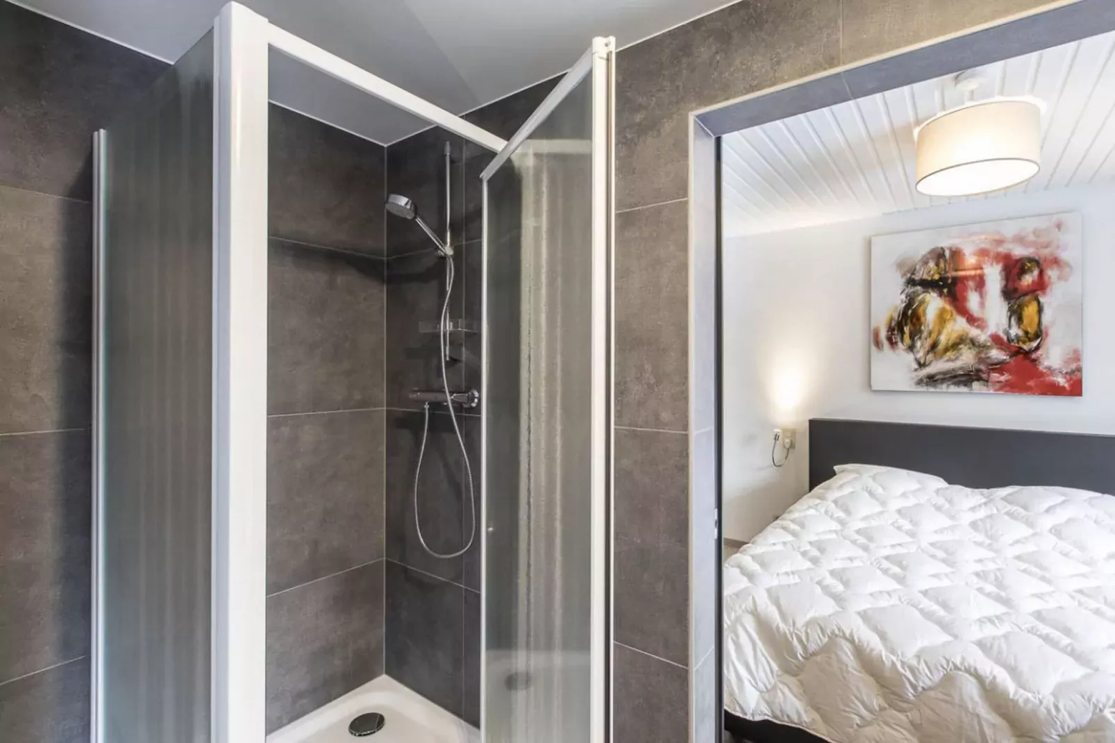 Chalet Bleu-Bathroom