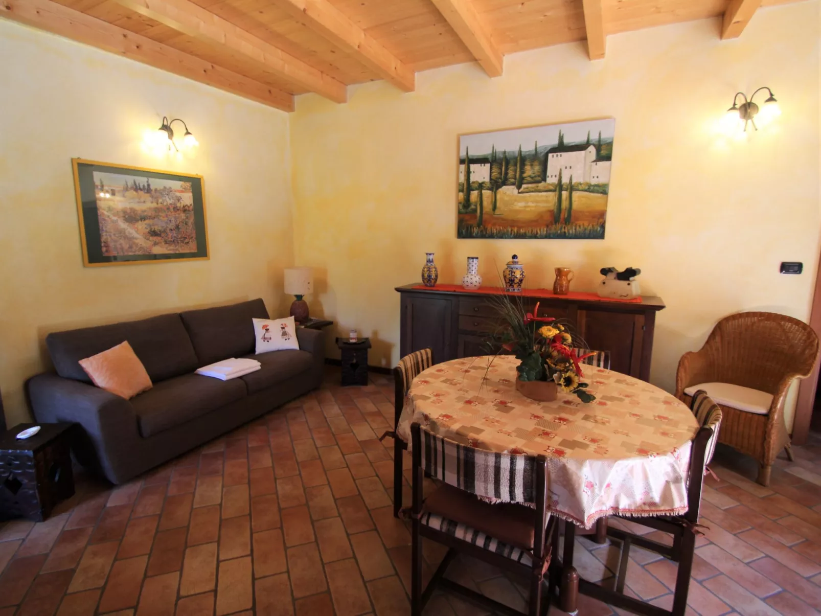 Casa Mulino-Inside