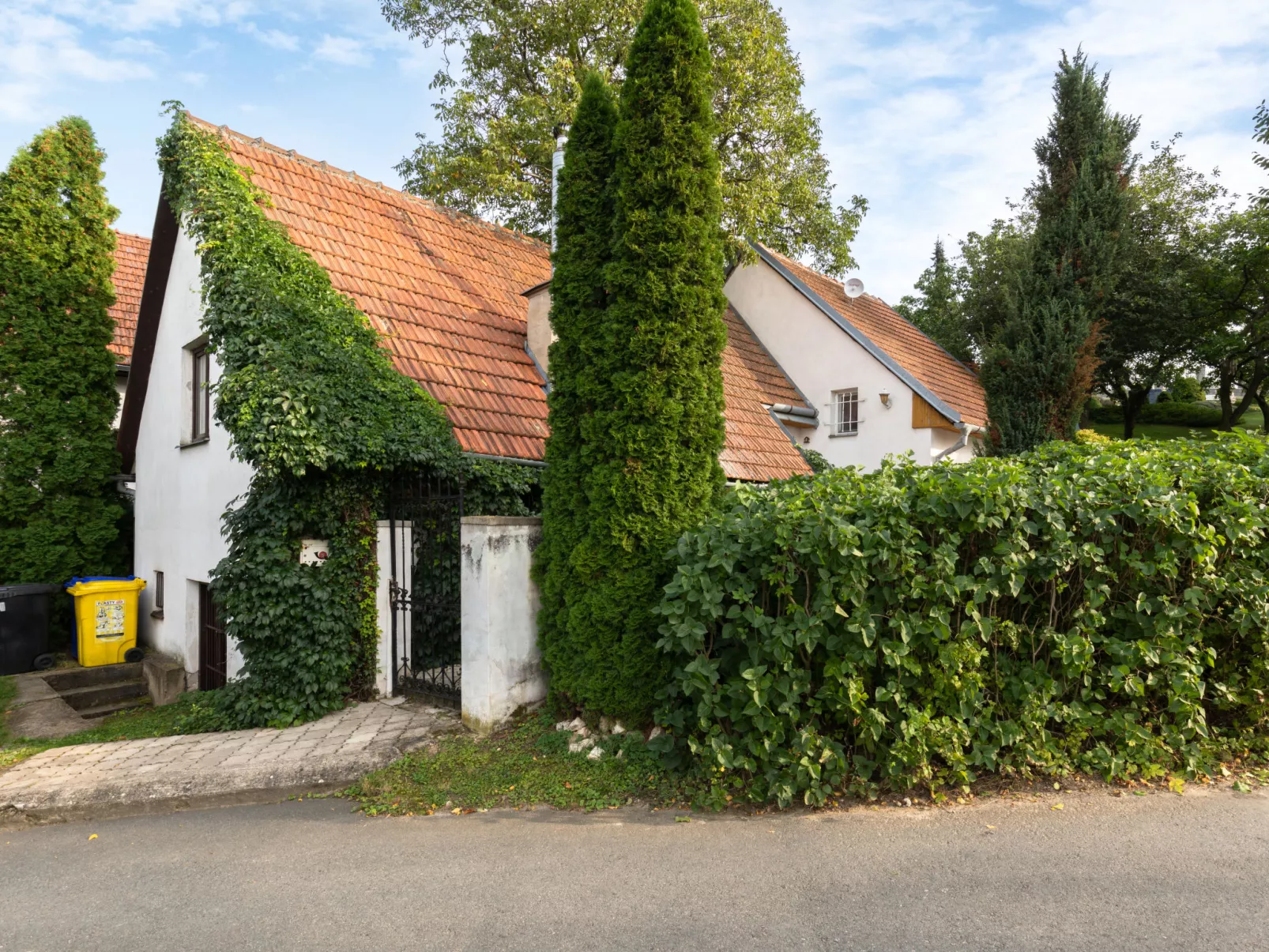 Horní Věstonice-Outside