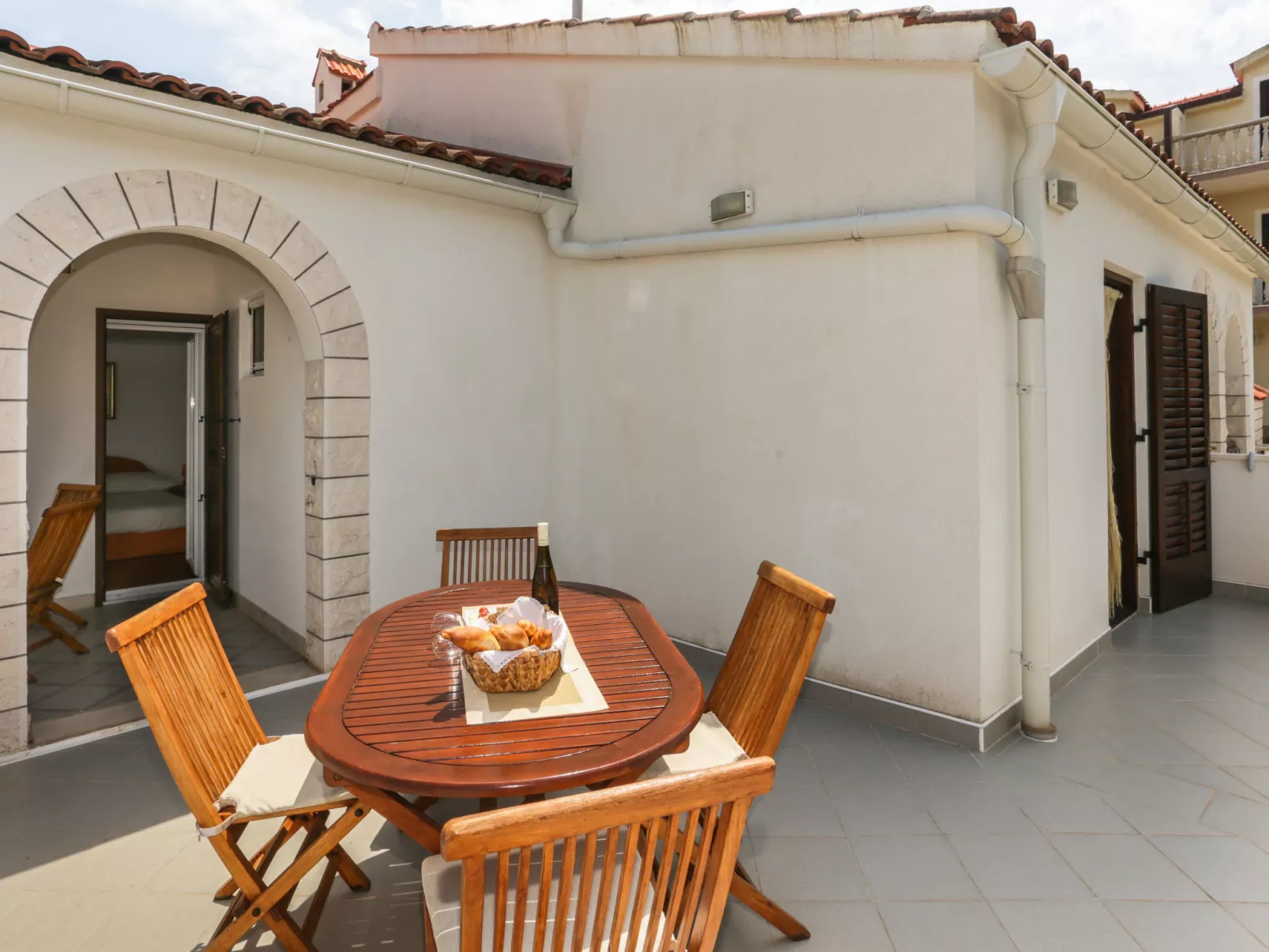 Villa Anita-Draußen