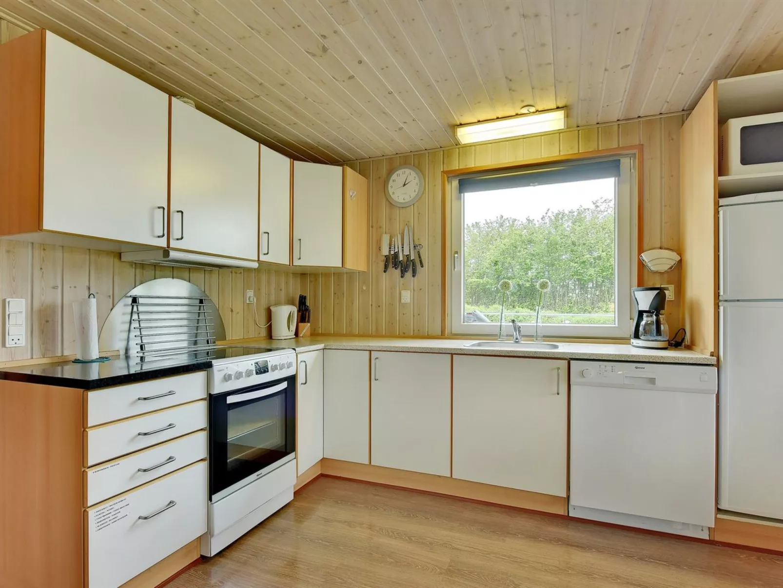 "Peder" - 950m from the sea-Inside