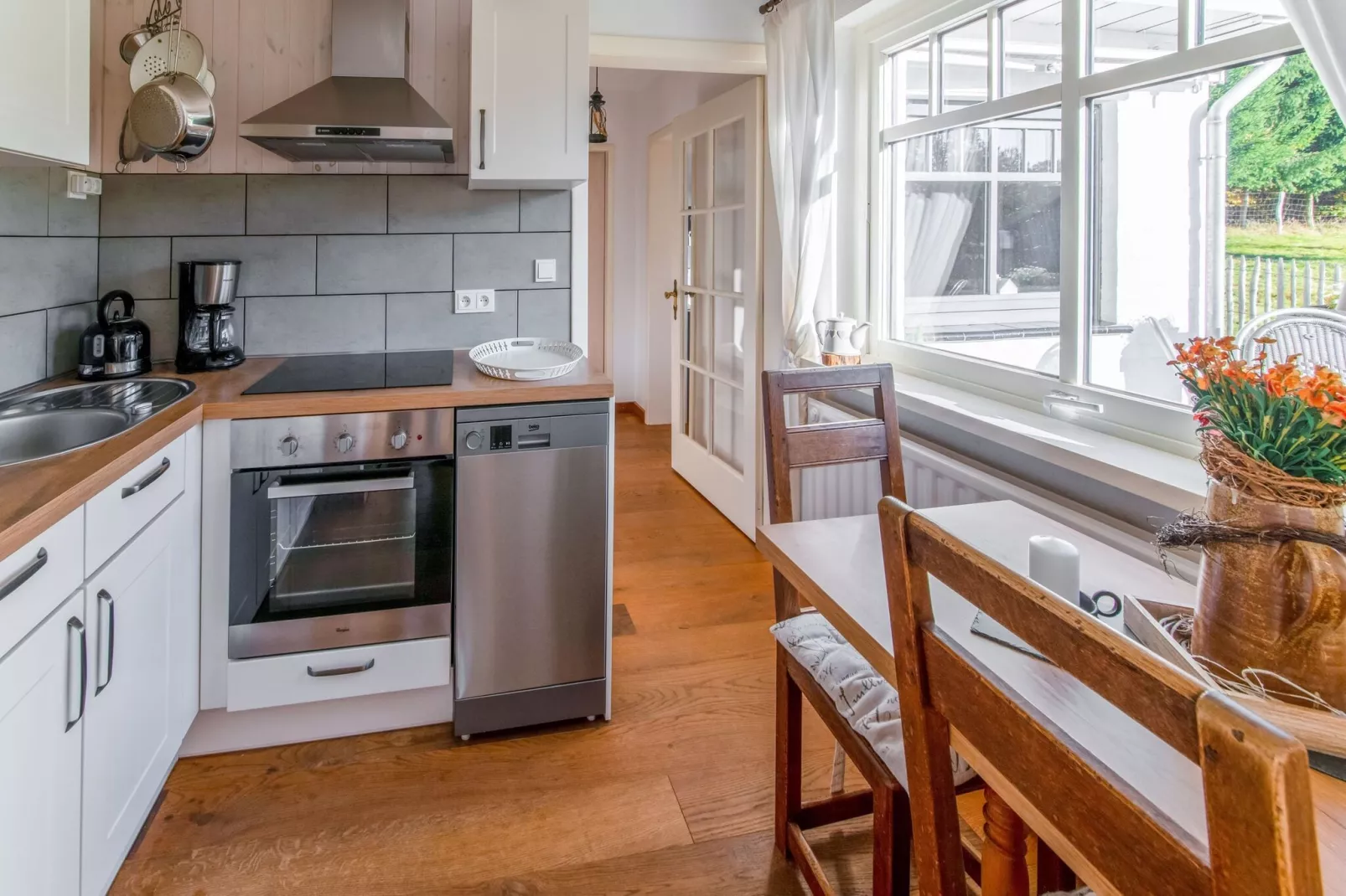 Cottage 89-Kitchen