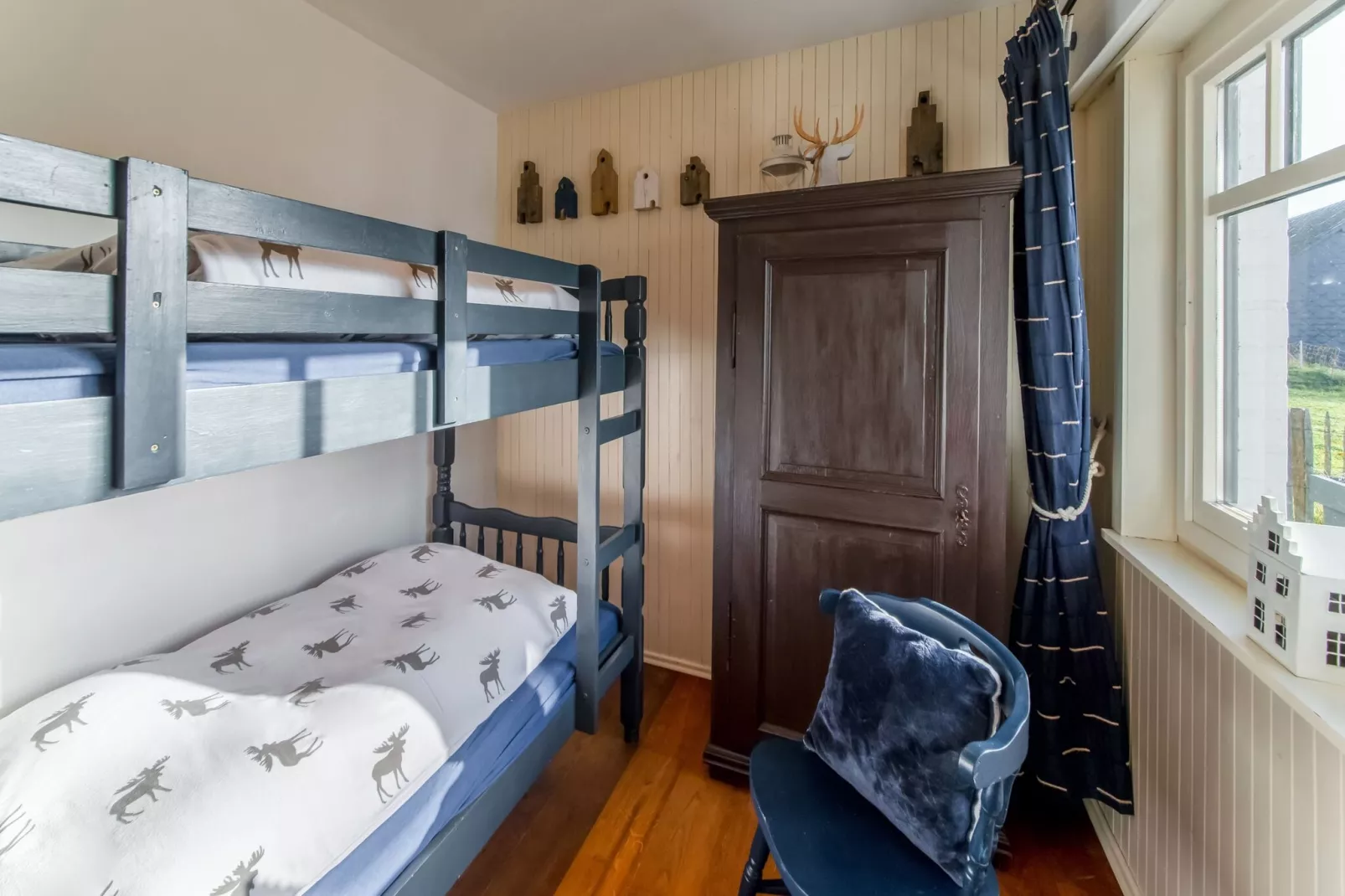 Cottage 89-Bedroom
