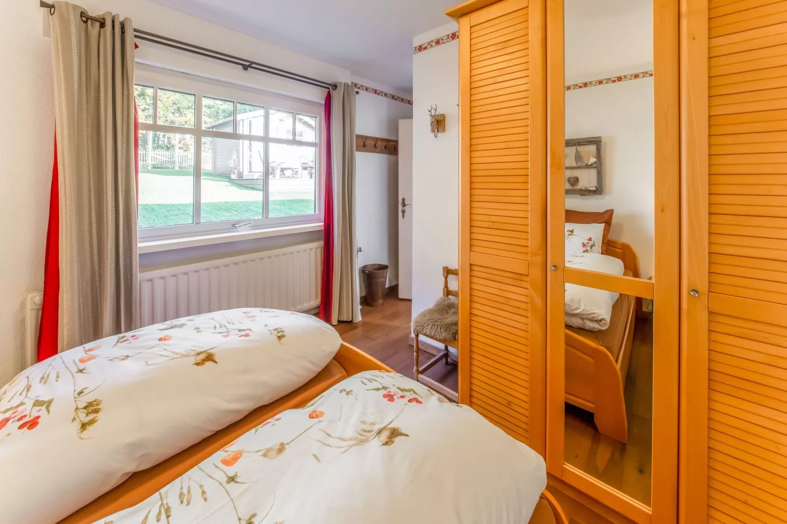Cottage 89-Bedroom