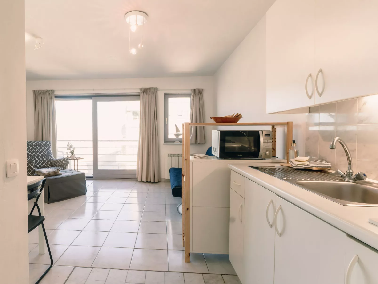 Ocean Dream with seaview-Inside