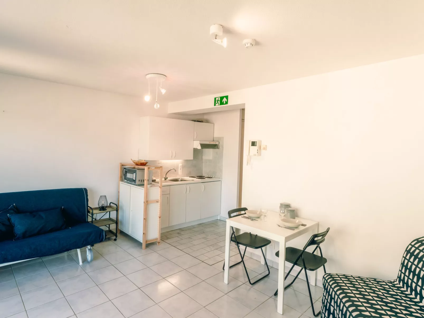 Ocean Dream with seaview-Inside
