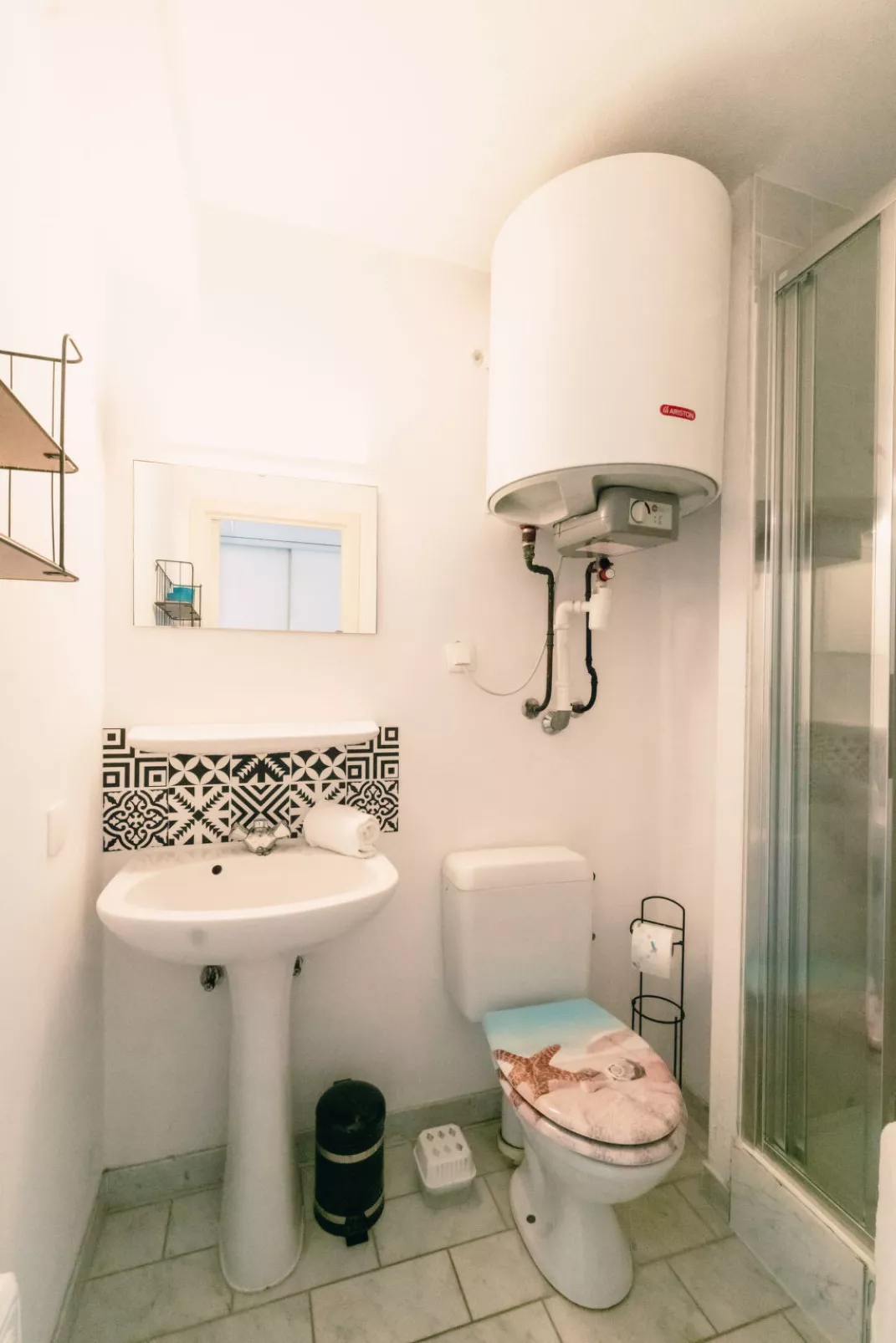 Ocean Dream with seaview-Inside