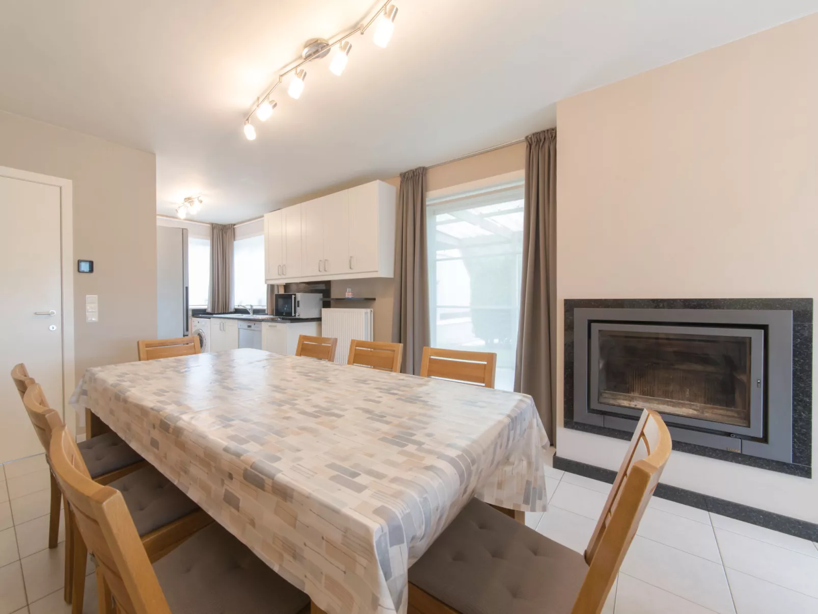 Boonenhove nr.57 with parking-Dedans