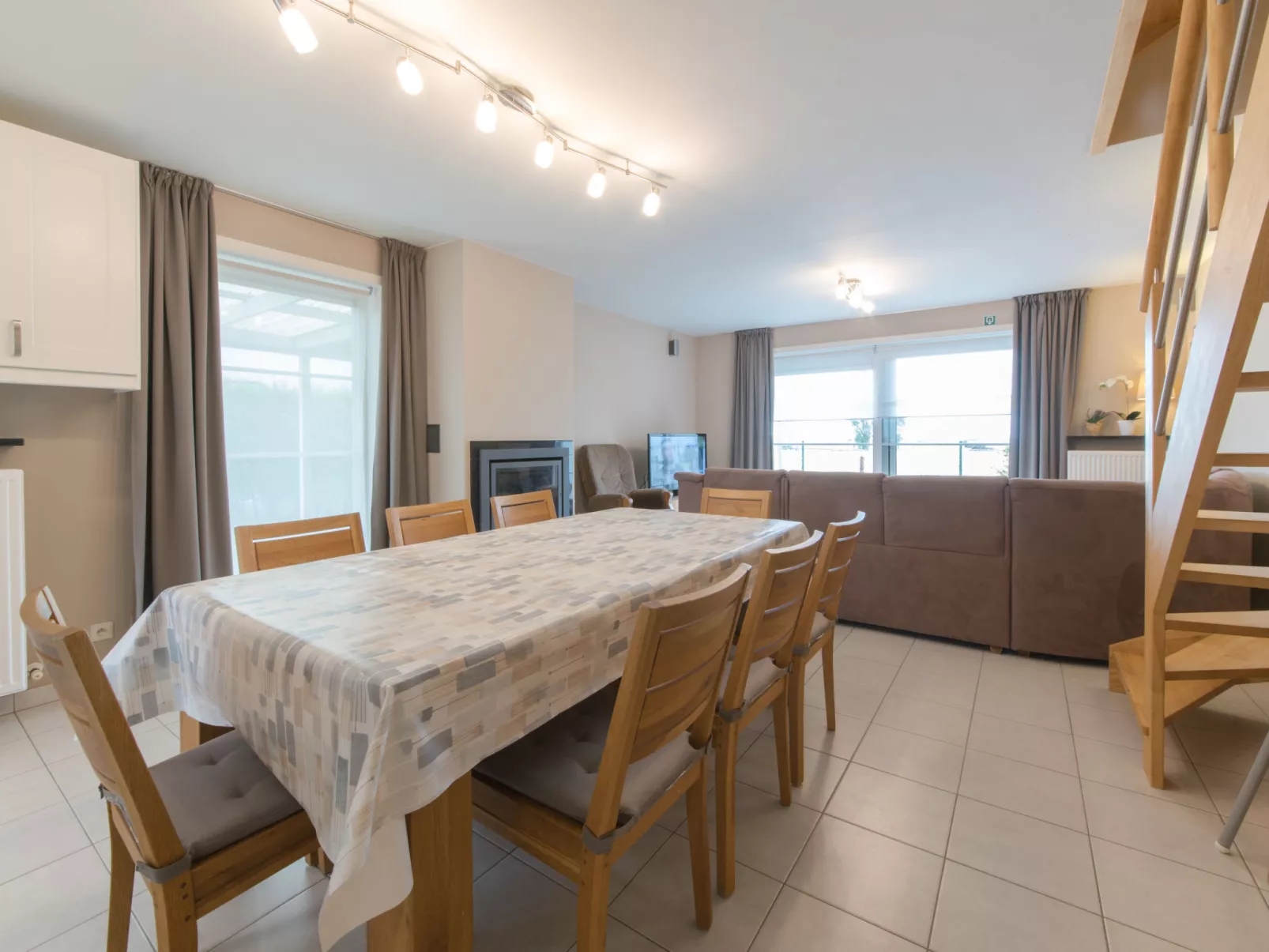 Boonenhove nr.57 with parking-Dedans