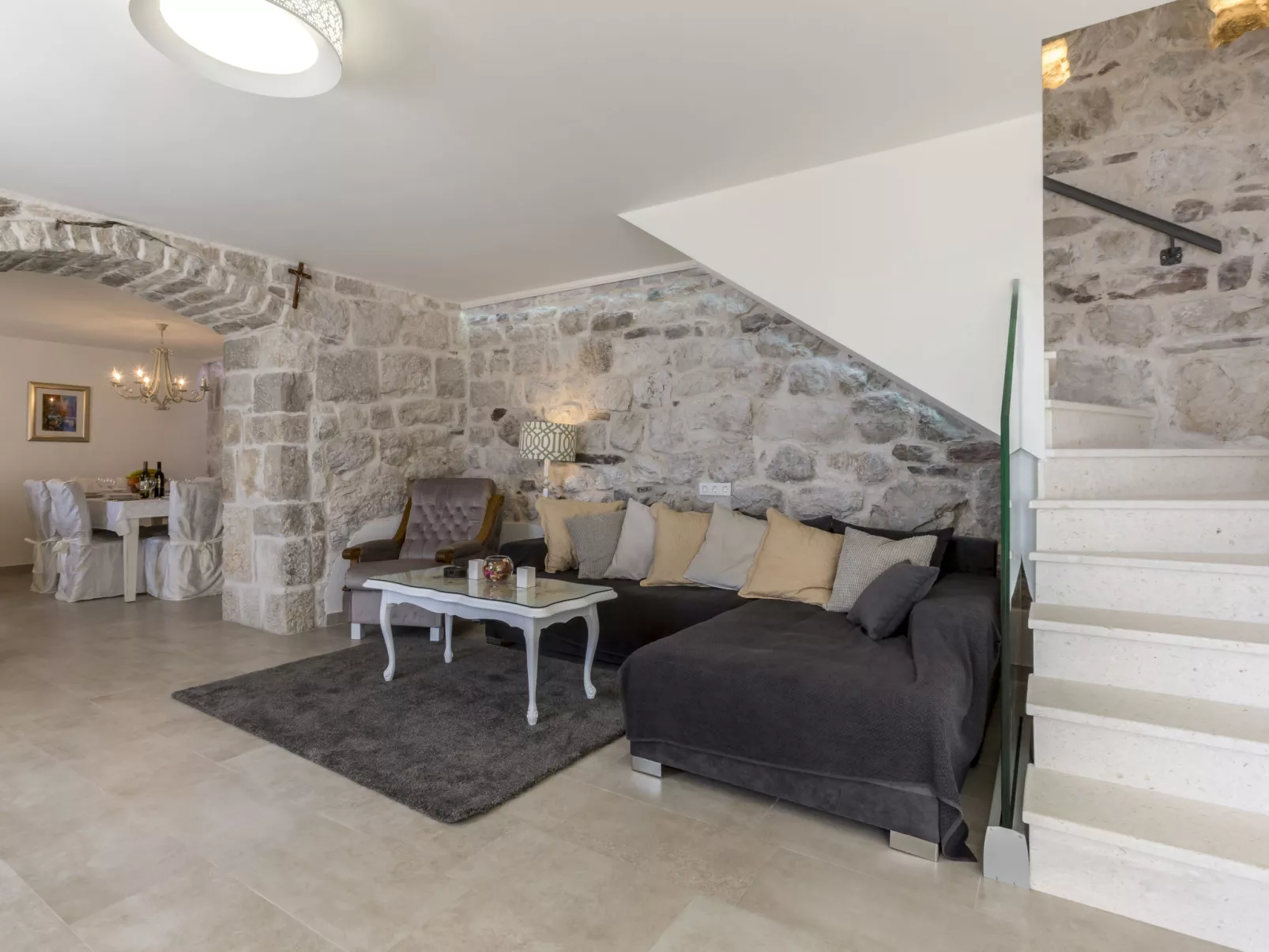Villa Nareste-Inside