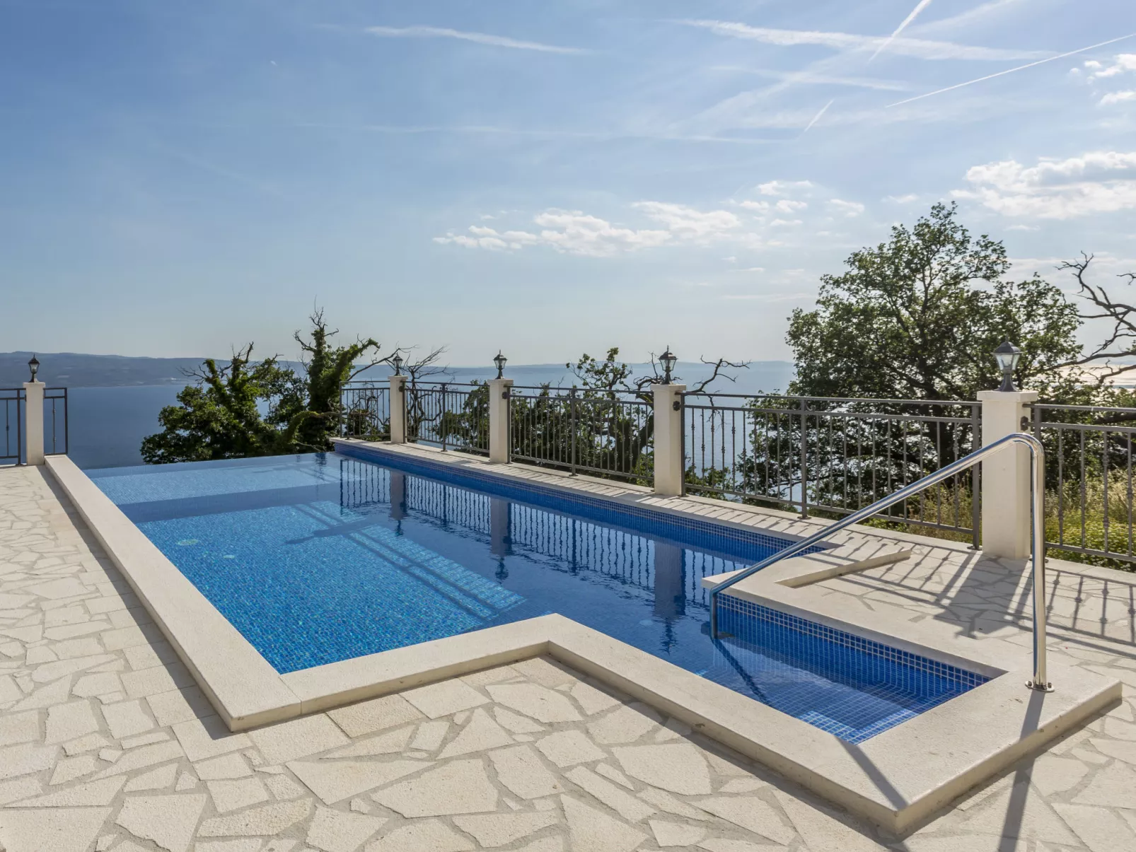Villa Nareste-Outside