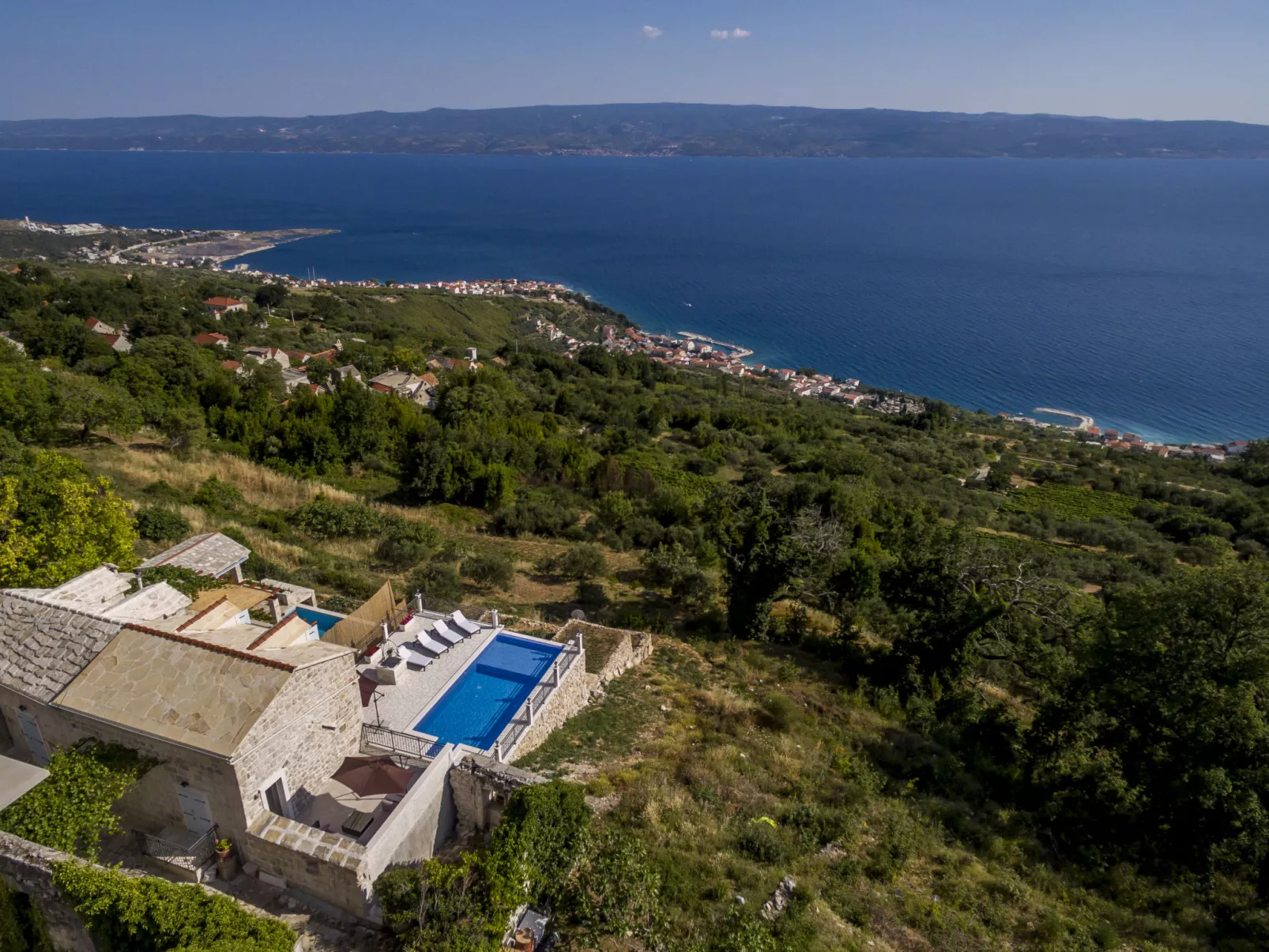 Villa Nareste-Outside