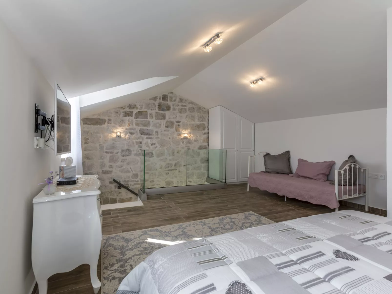 Villa Nareste-Inside