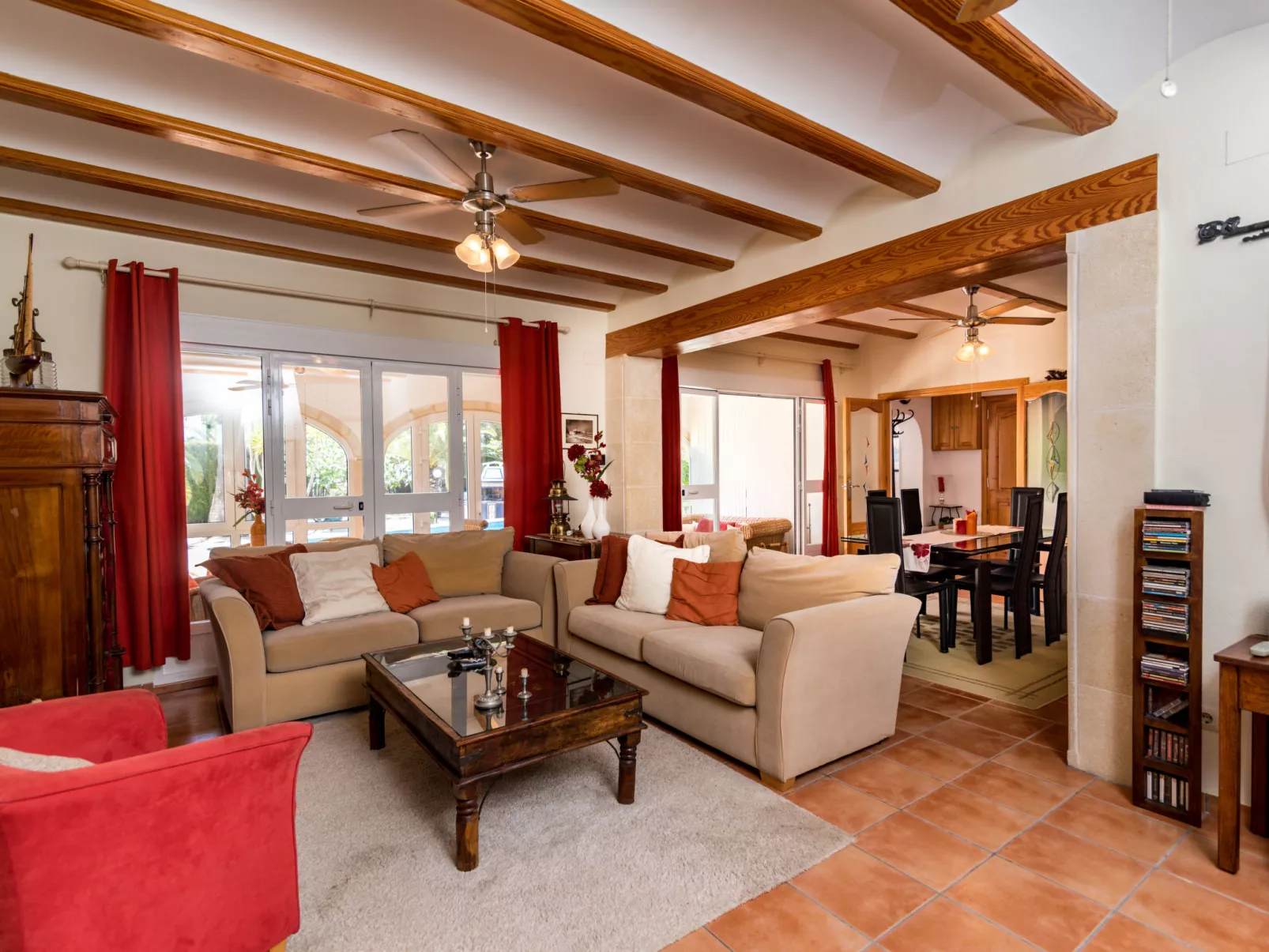 Villa Mariposa-Inside