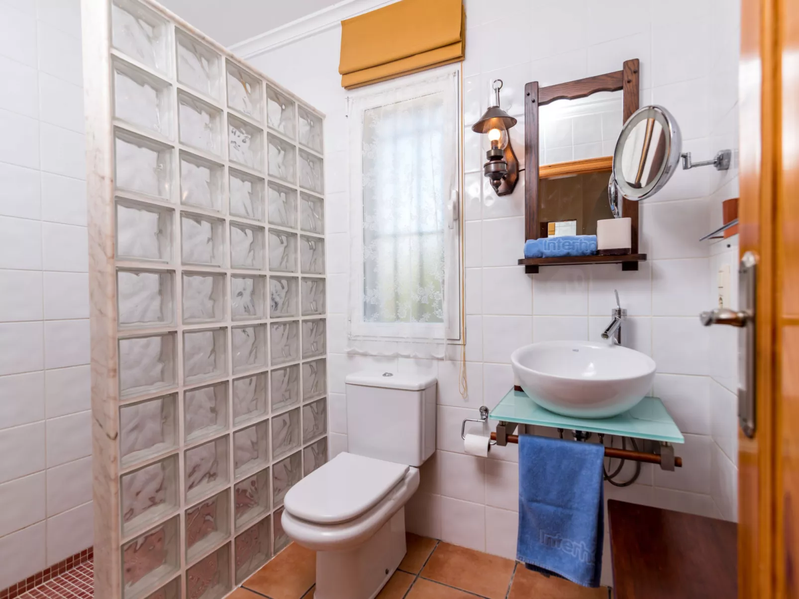 Villa Mariposa-Inside