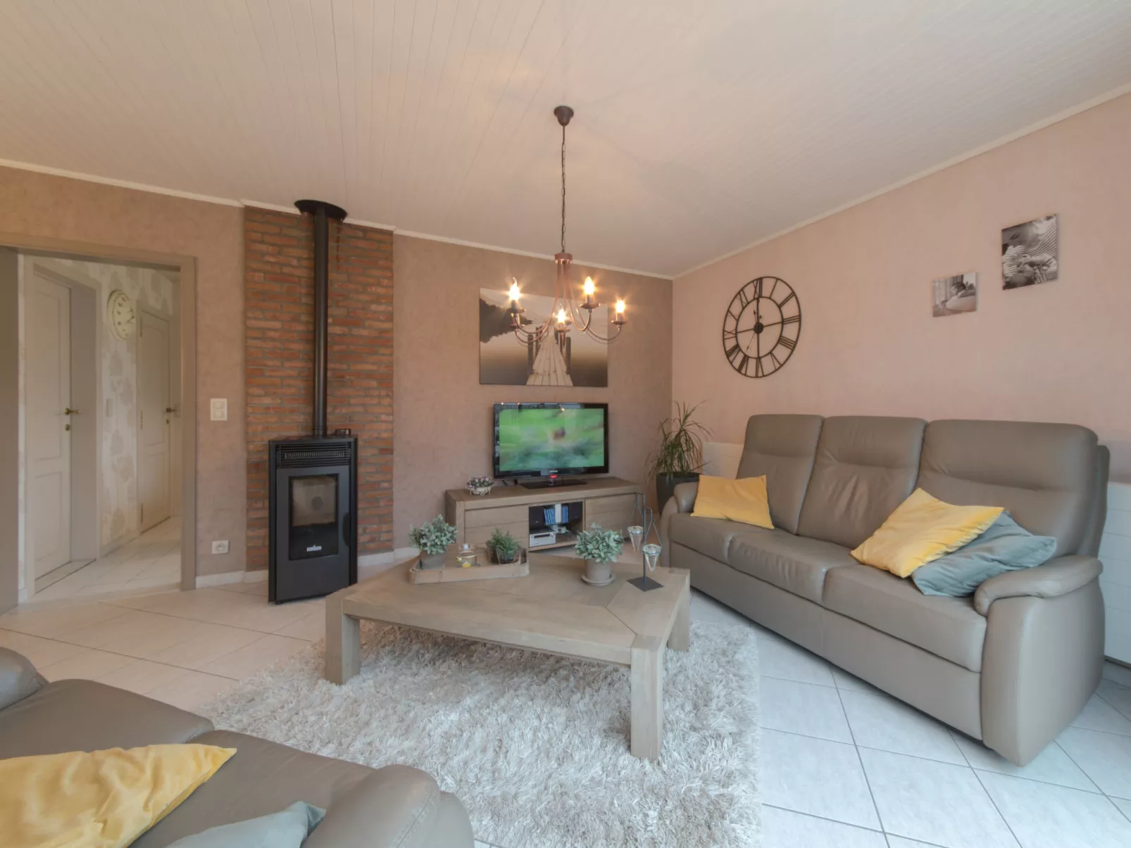 Villa Kievit with sauna and parking-Dedans