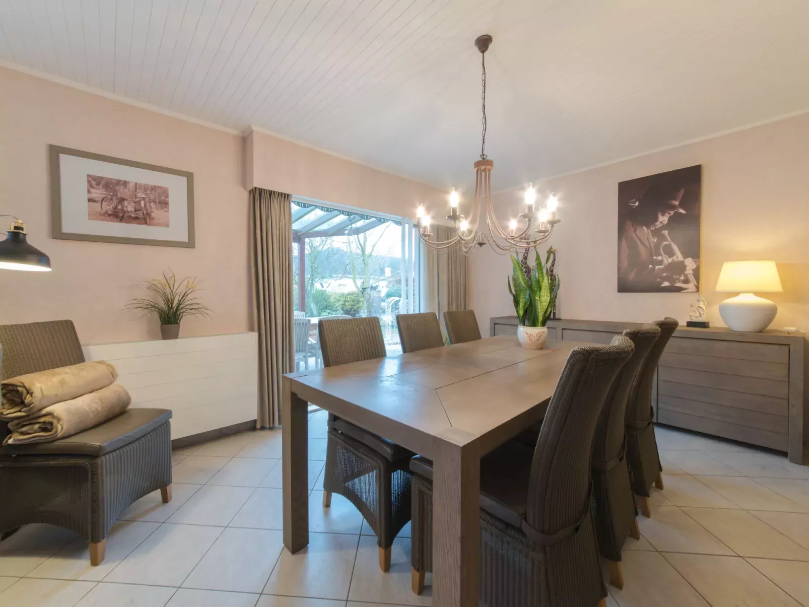 Villa Kievit with sauna and parking-Dedans