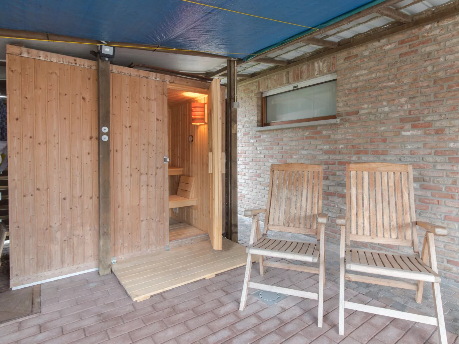 Villa Kievit with sauna and parking-Dedans