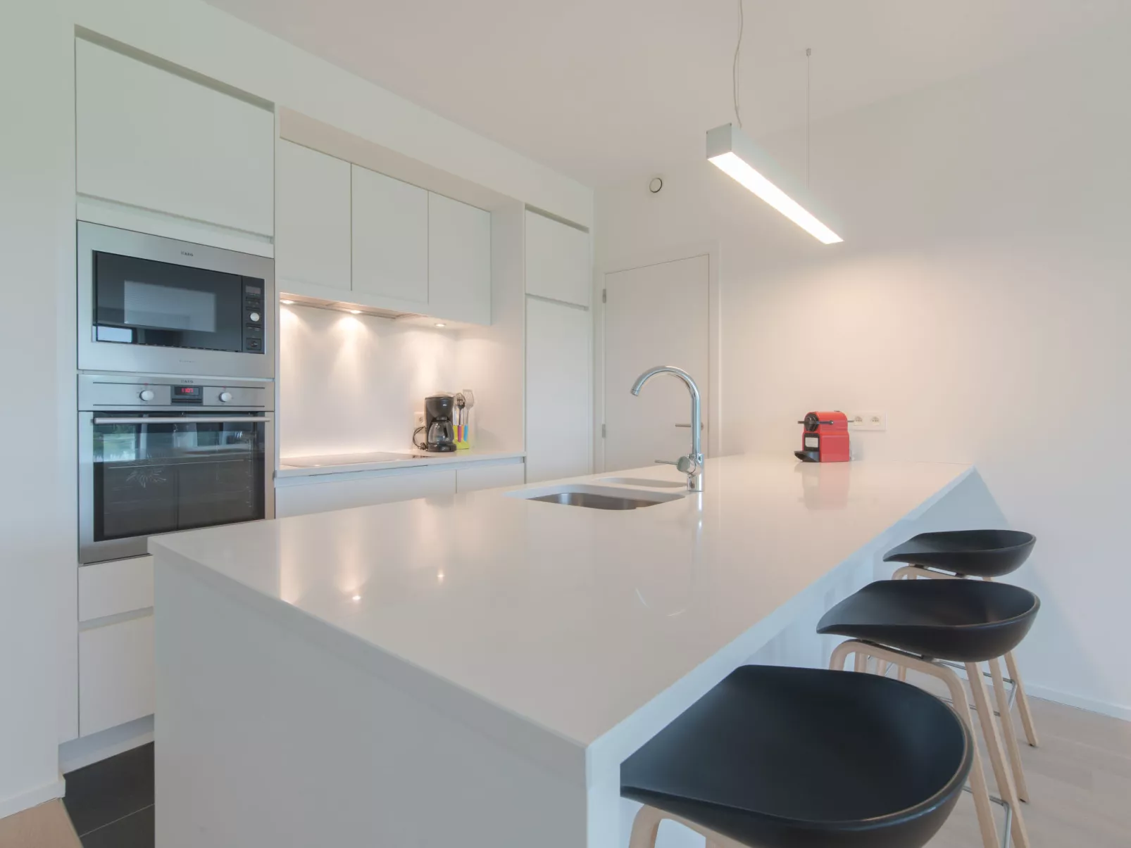 Duinenhof 18 with parking-Drinnen
