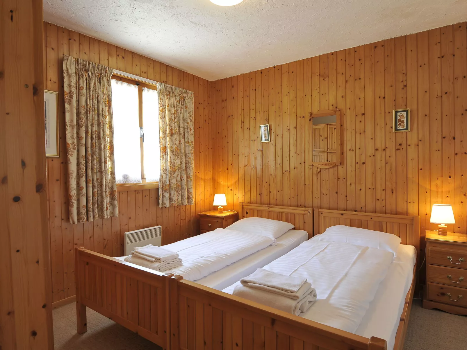 Mountain View-Inside