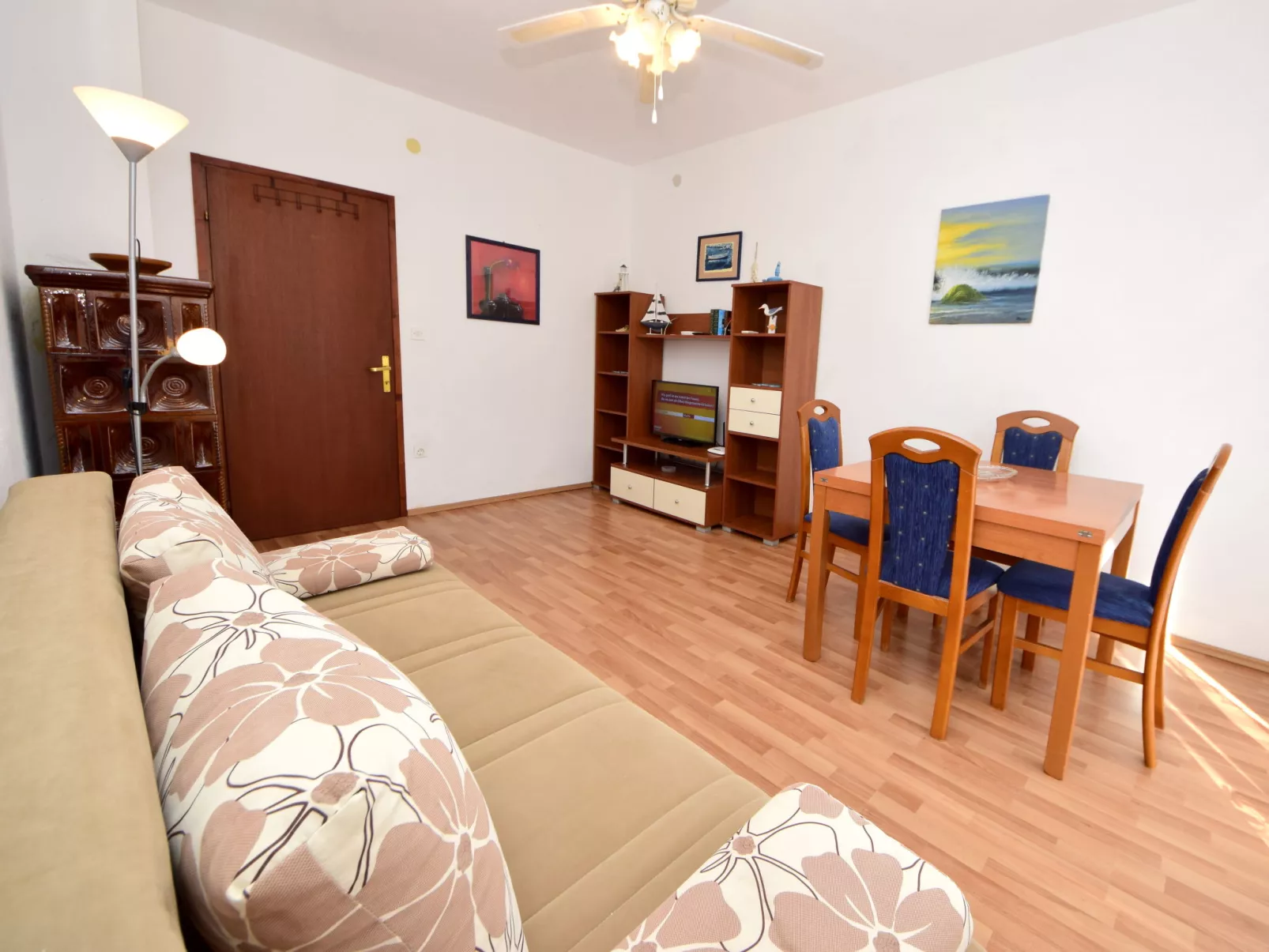 Villa Bay View-Inside