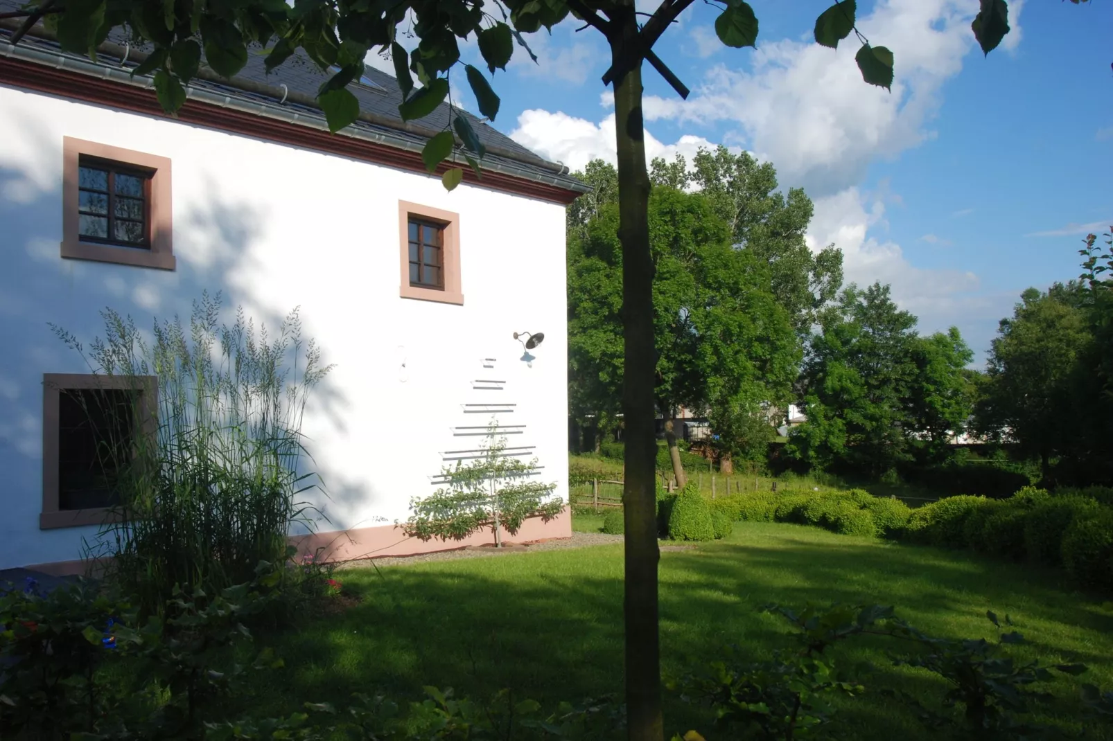 Gastehaus-Gardens summer