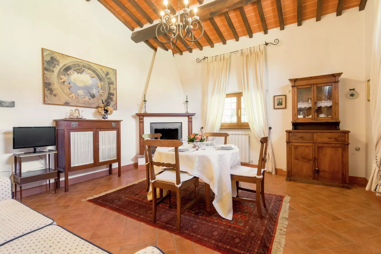 Cicerchia-Living room