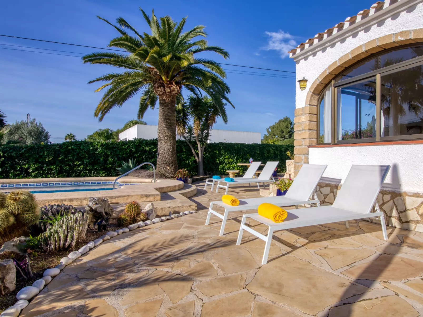 Casa Florita-Outside