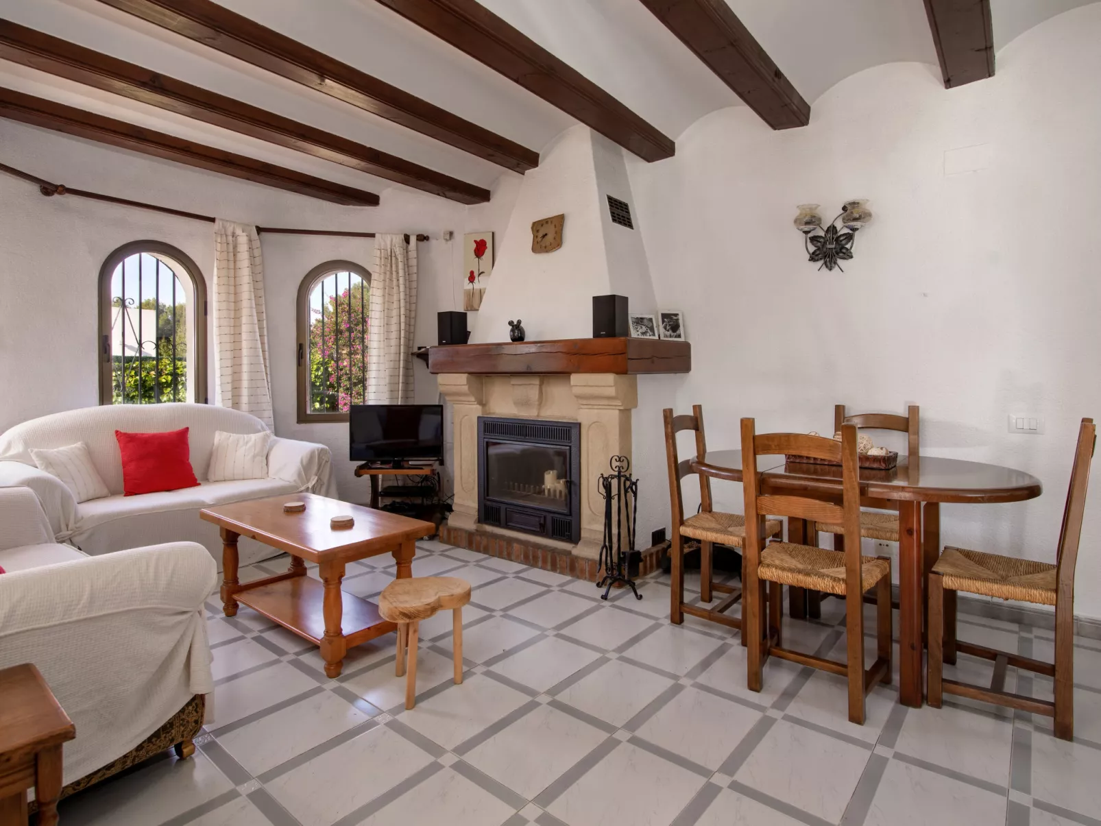 Casa Florita-Inside