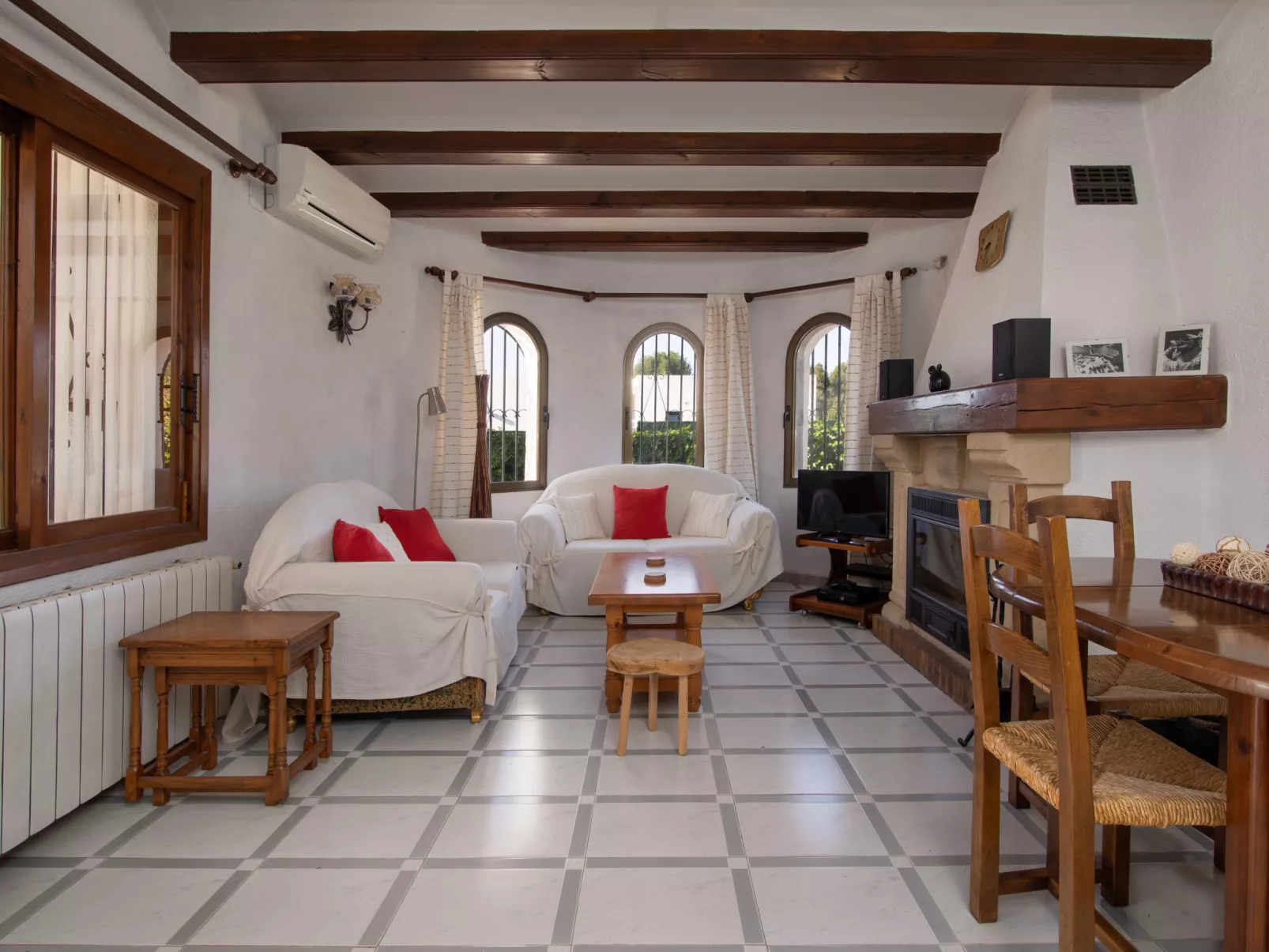 Casa Florita-Inside