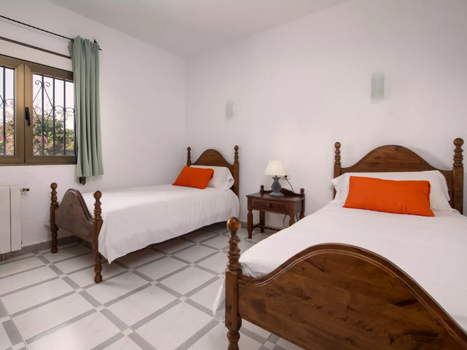 Casa Florita-Inside