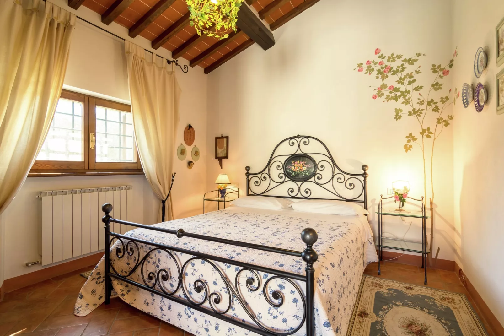 Cicerchia-Bedroom