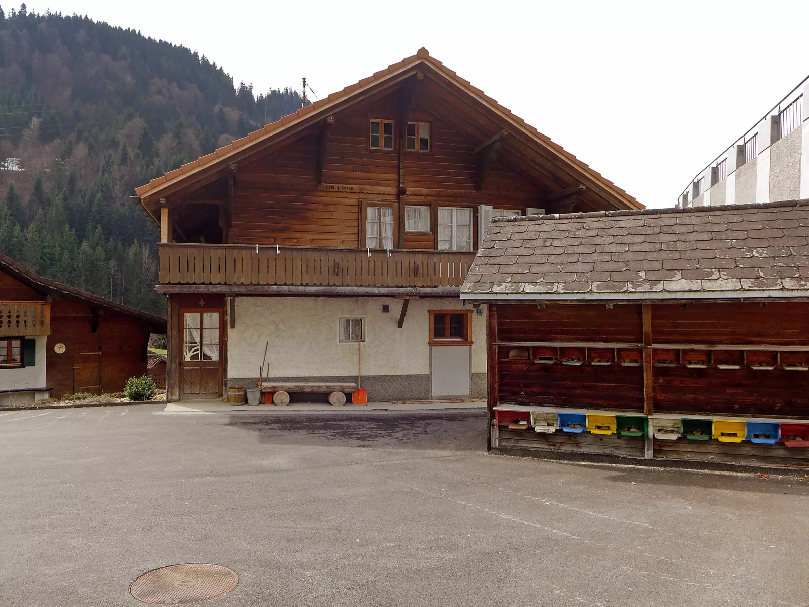 Höfli-Outside