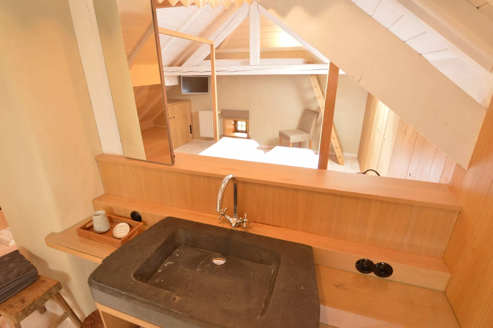 Gastehaus-Bathroom
