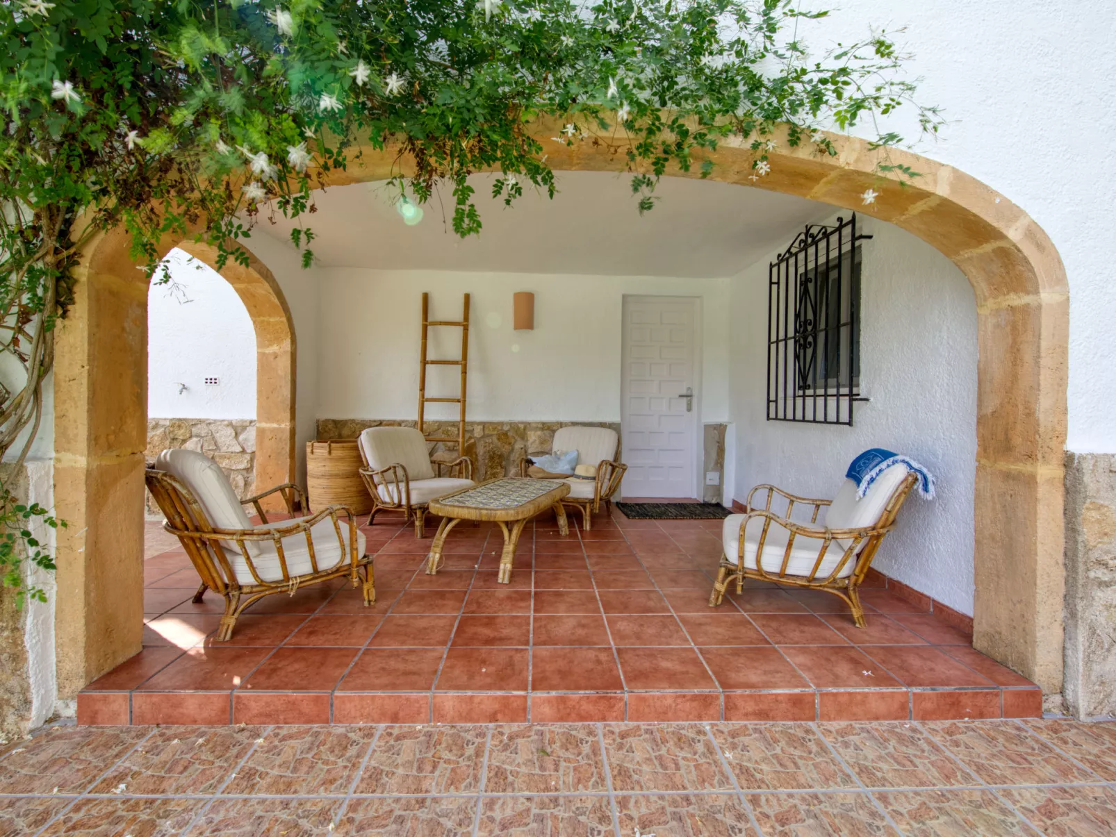 Villa Louise-Outside