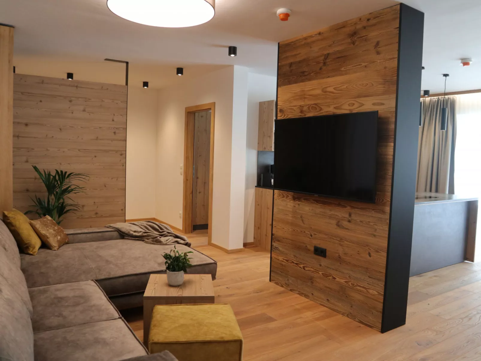 Penthouse mit 3 Schlafzimmern & Sauna-Inside
