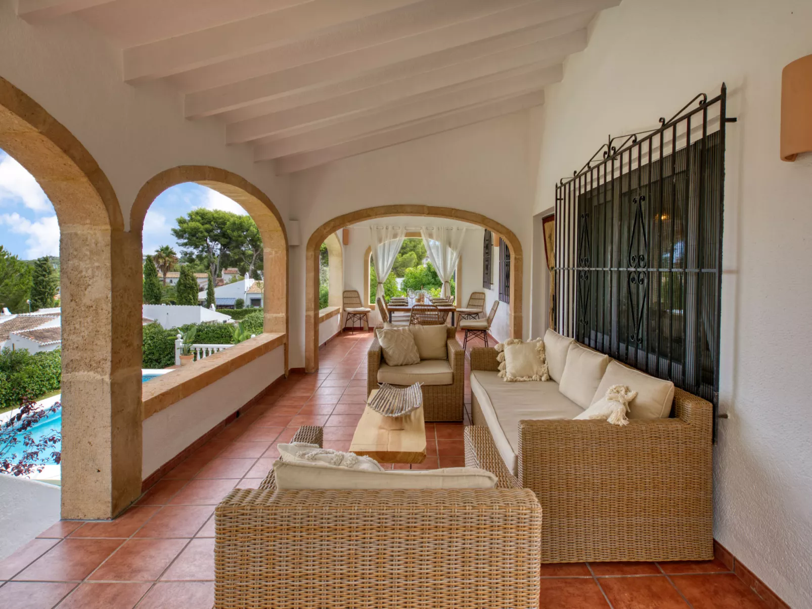 Villa Louise-Outside