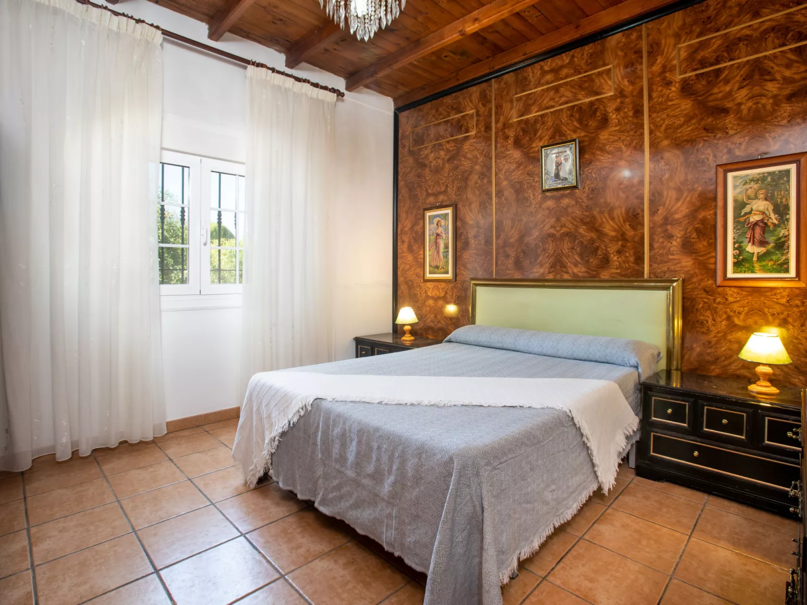 Villa Verde-Inside