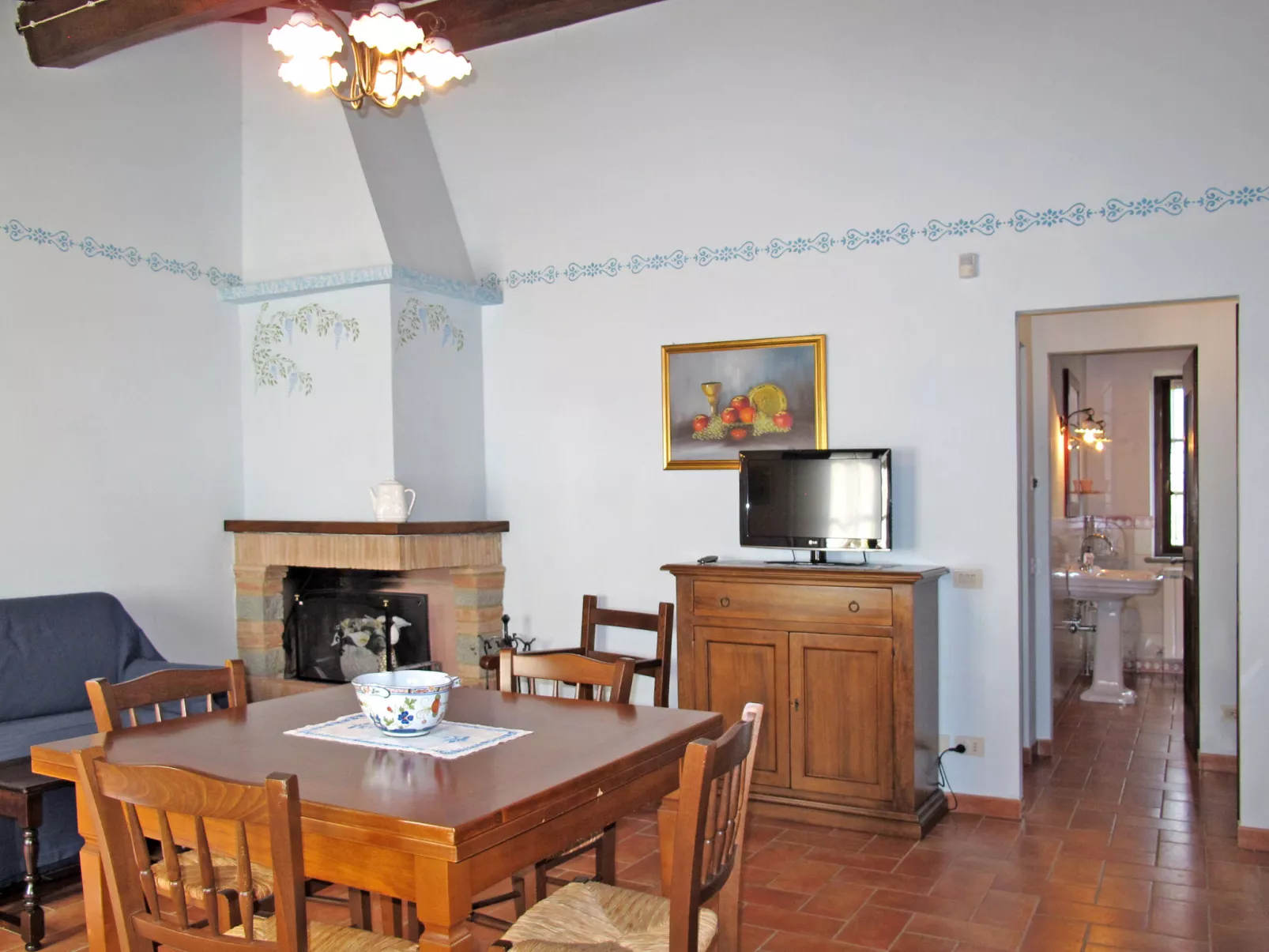 Principe del Trasimeno-Inside